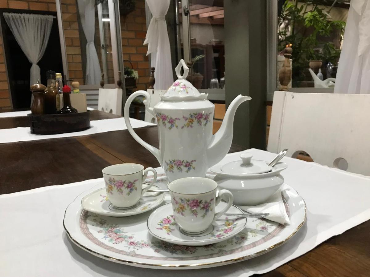 Casa Dona Hilda Homestay Blumenau